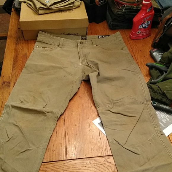 kuhl khaki pants
